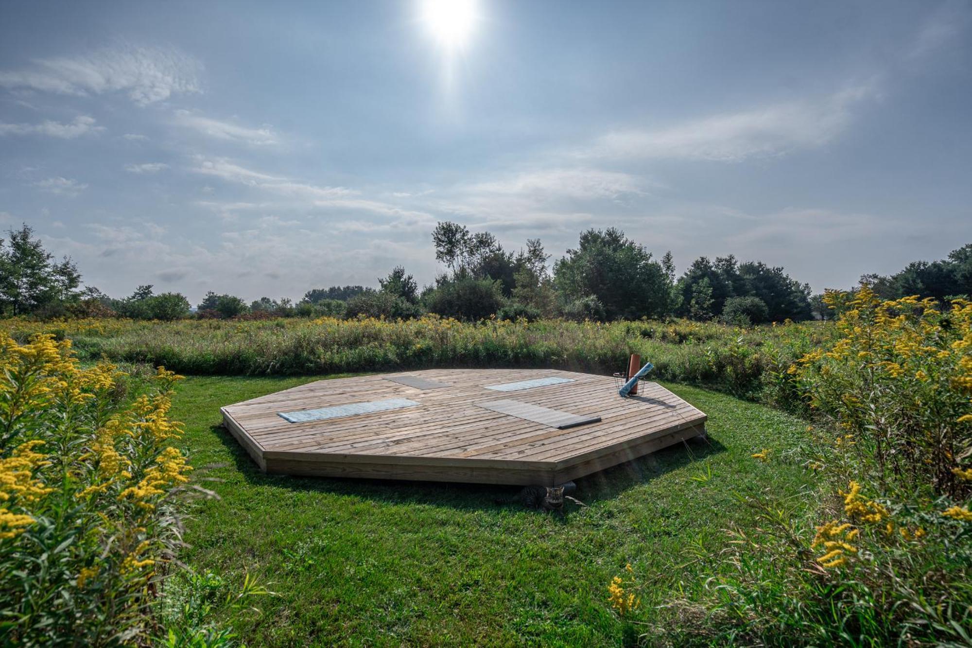 Saratoga Farmstead Couette-café 3*