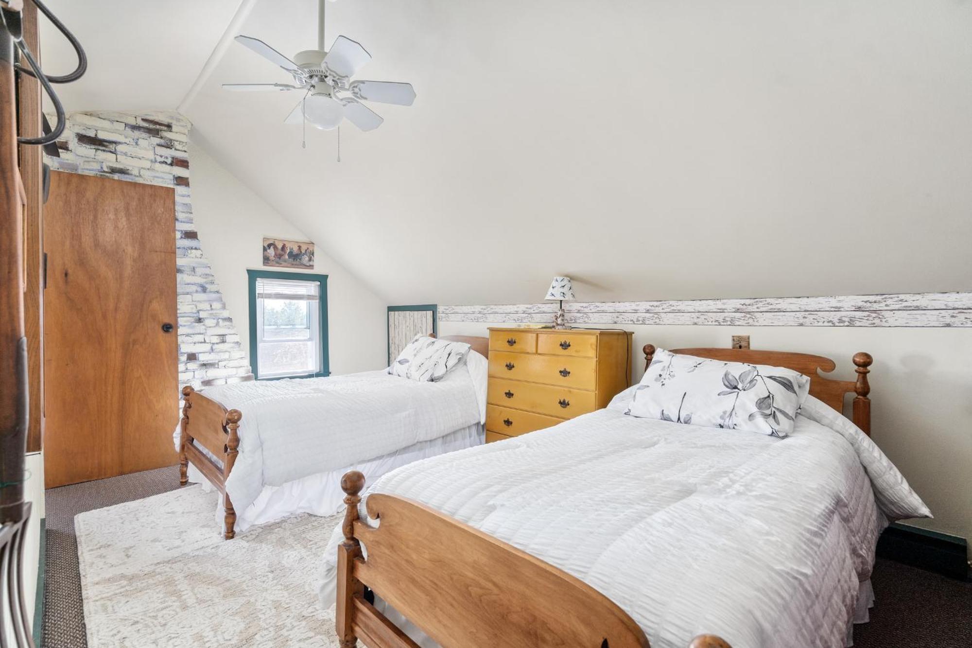 Saratoga Farmstead Couette-café 3*
